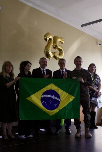 77f90815-f990-462e-bc00-a05dfc5afd27