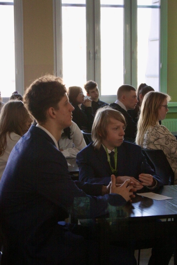 423a7938-3681-47a1-a1d9-475495e5a330