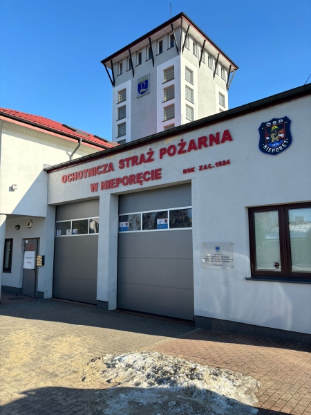 Niezapomniana wizyta klasy 1a w OSP w Nieporęcie